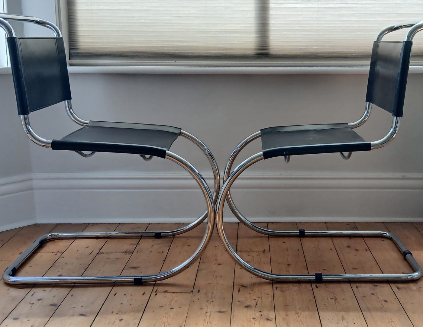 MIES VAN DER ROHE MR10 CHAIRS