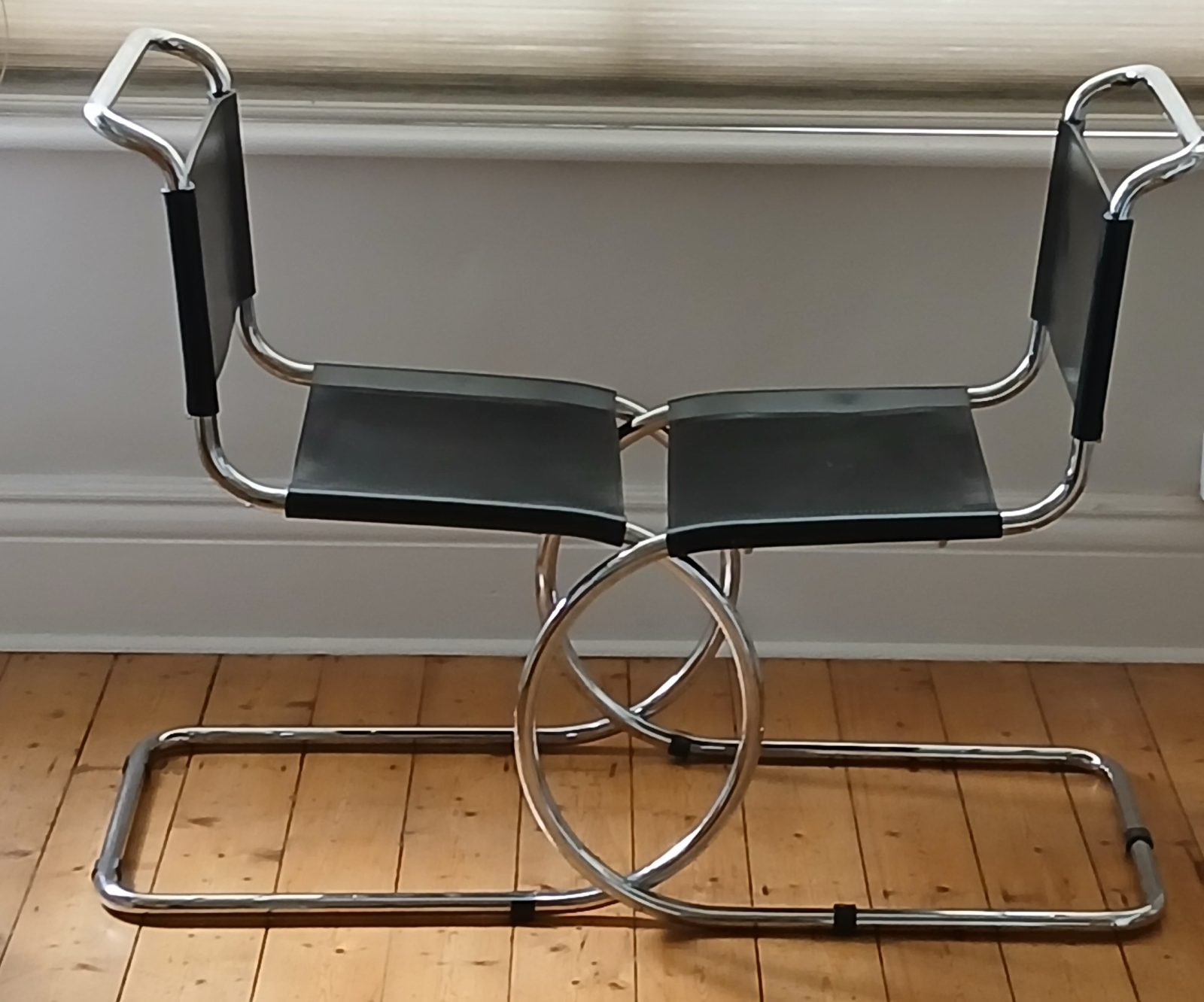 MIES VAN DER ROHE MR10 CHAIRS