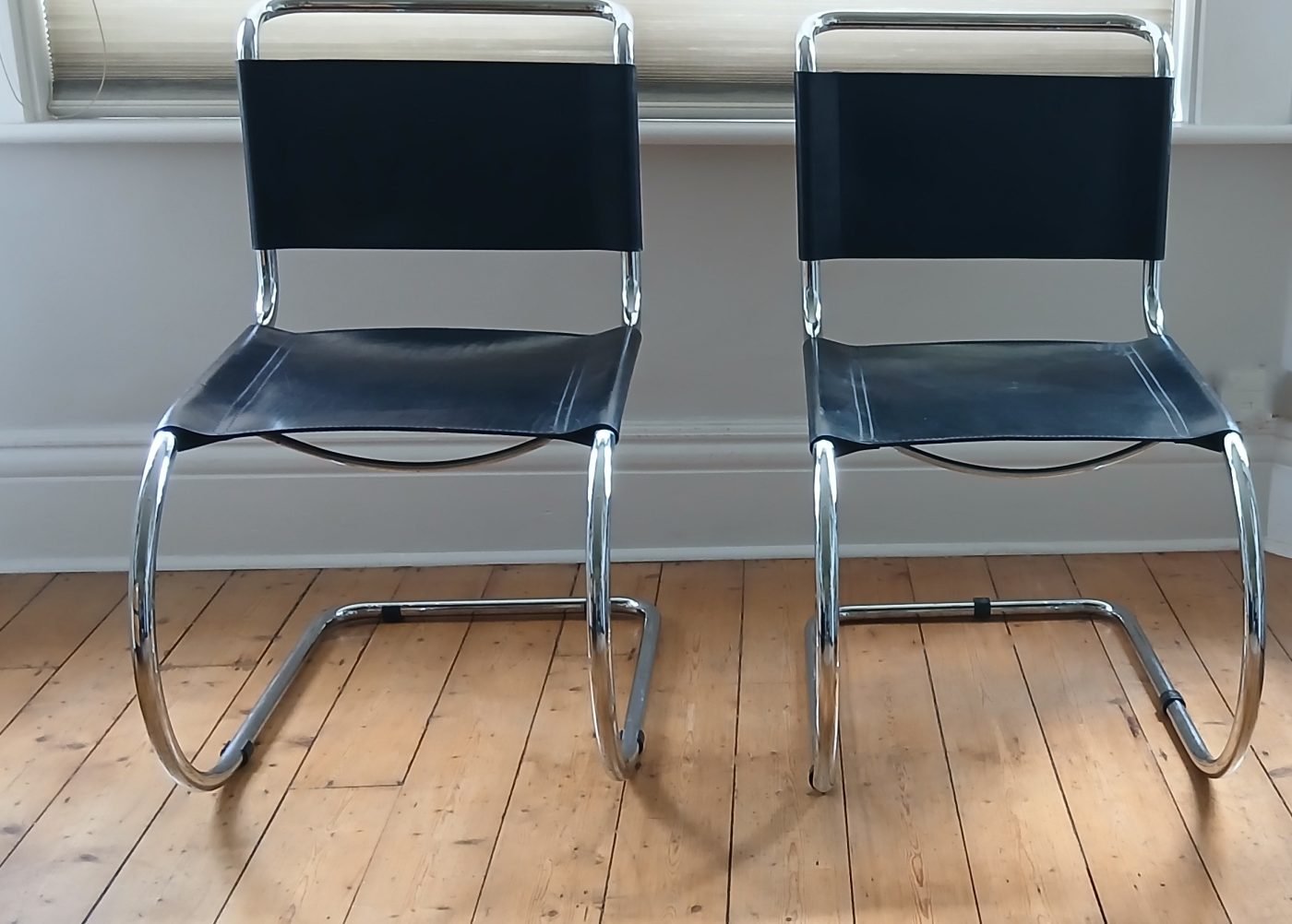 MIES VAN DER ROHE MR10 CHAIRS